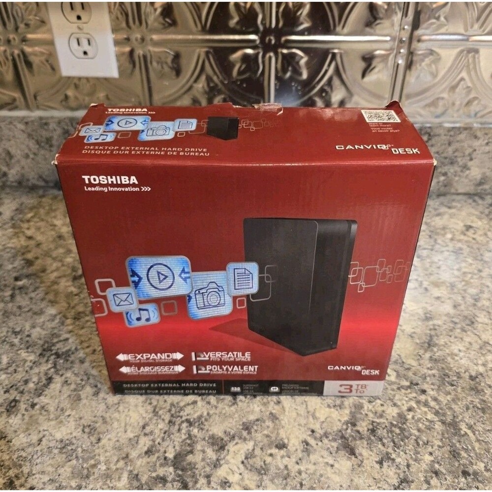 Toshiba DWC130 Canvio Desk External Hard Drive 3TB & USB cable Tested/Works Blac